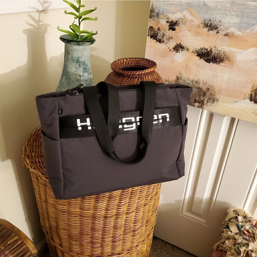Hedgren Sdyney Water Resistant Recycled Polyester Tote Bag.